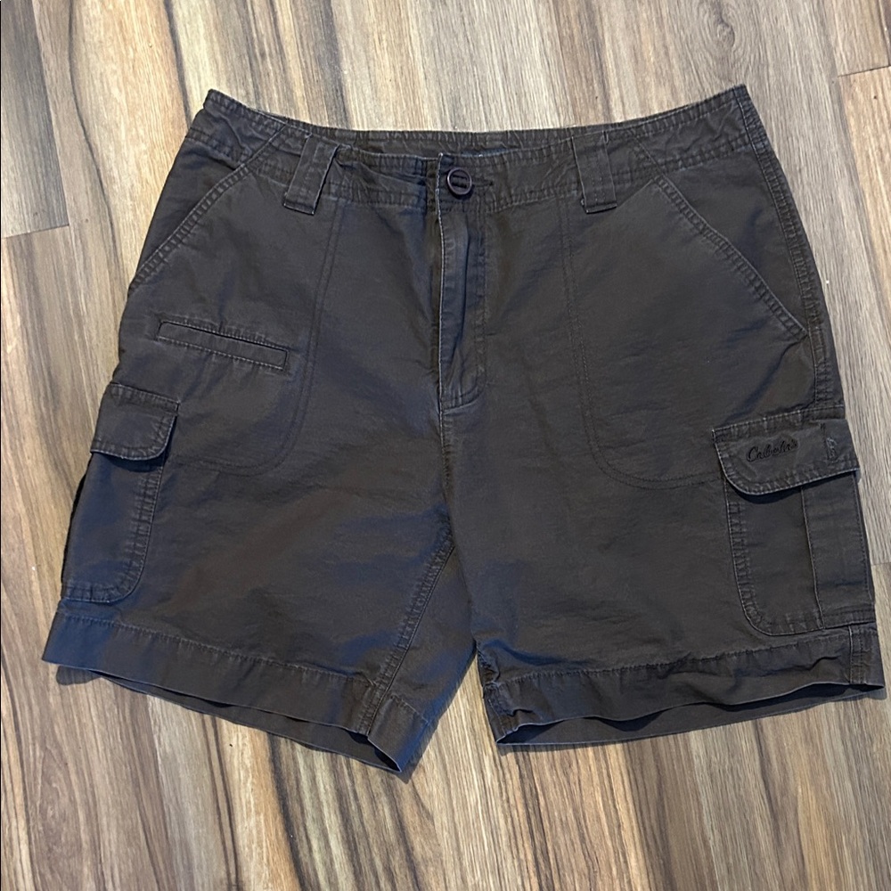 Cabela's Women's dark brown Cargo Shorts